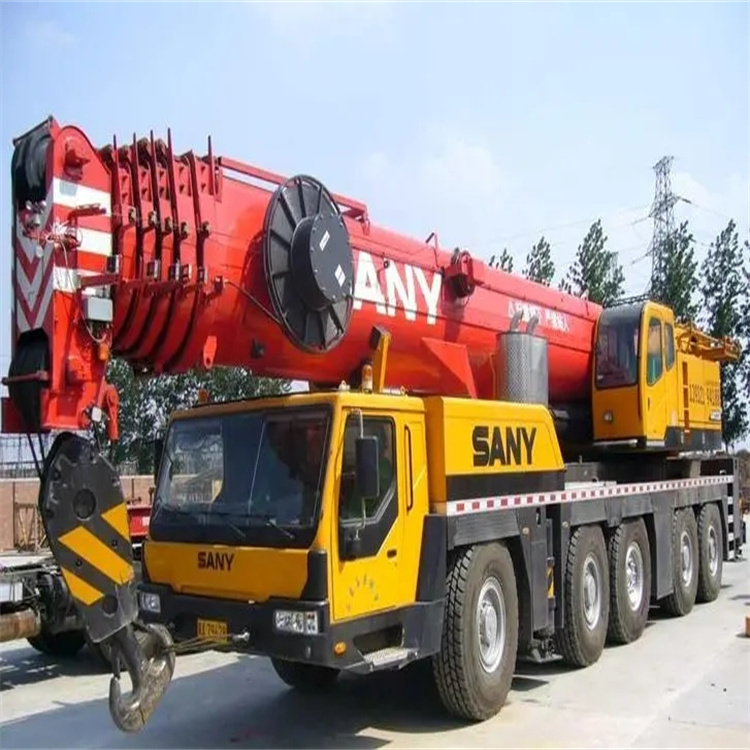 榕江附近工地哪里有吊车出租|应急吊装服务|24小时灵活调度