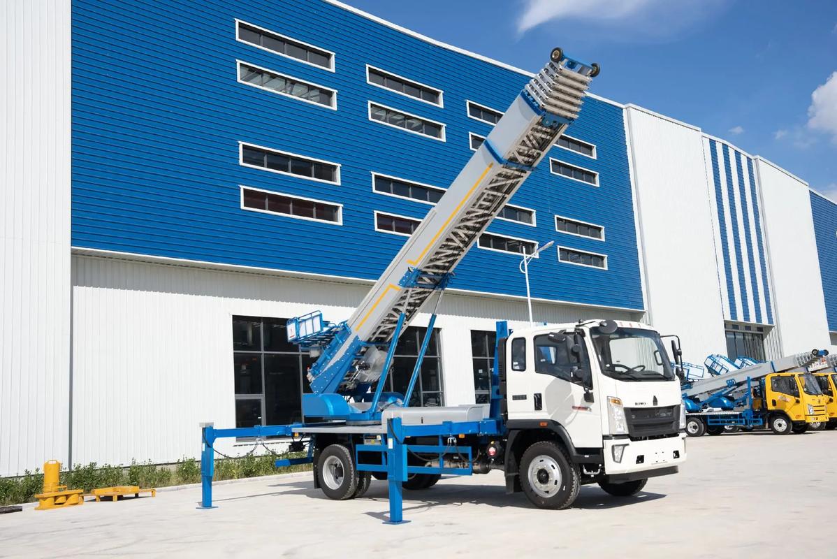 榕江小型云梯车上料车租赁多少钱