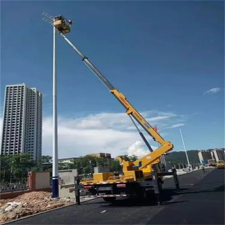 榕江维修路灯的曲臂升降车出租