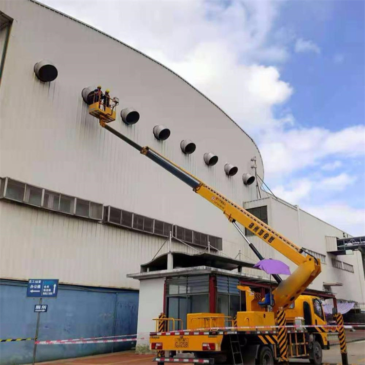 榕江高空作业车出租服务：专业广告牌安装解决方案