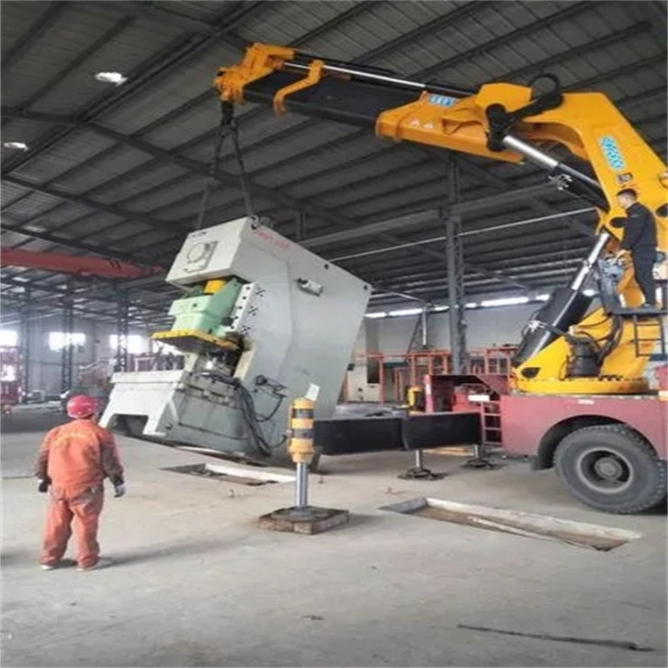 榕江80吨折臂吊车出租附近电话